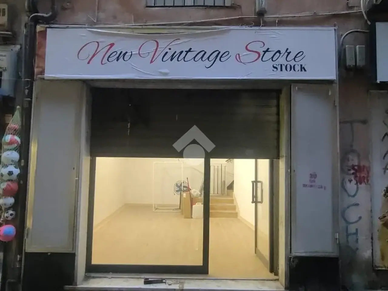 Negozio in Via di Fossatello 7, Genova, {3} - Foto 1