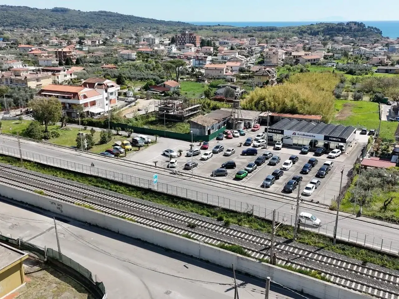 Locale commerciale in , Formia, {3} - Foto 1