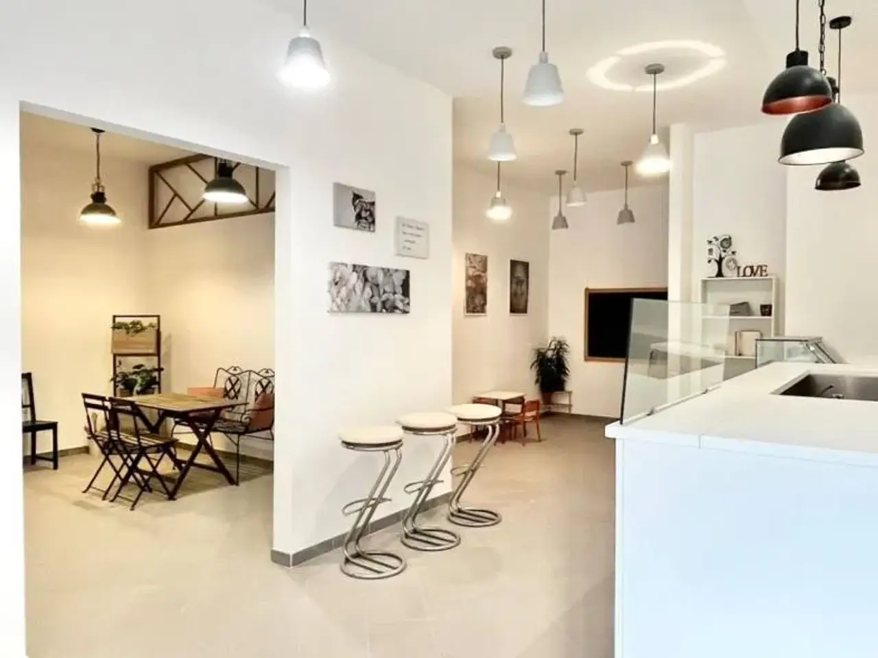 Negozio in Via Ludovico Ariosto 14, Genova, {3} - Foto 1