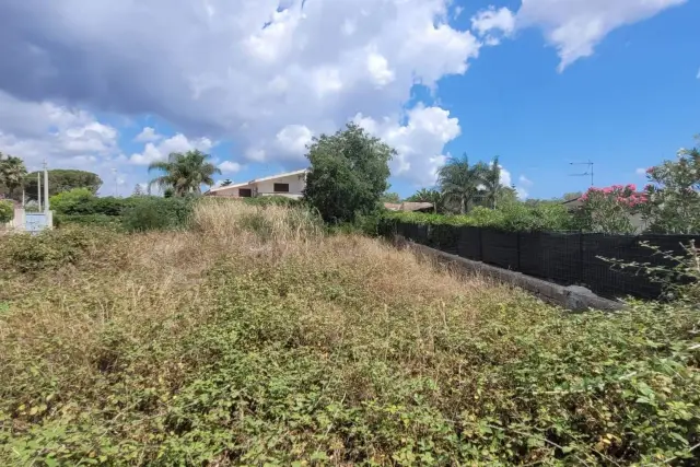 Baugrundstück in Via Lago Trasimeno, Siracusa - Foto 1