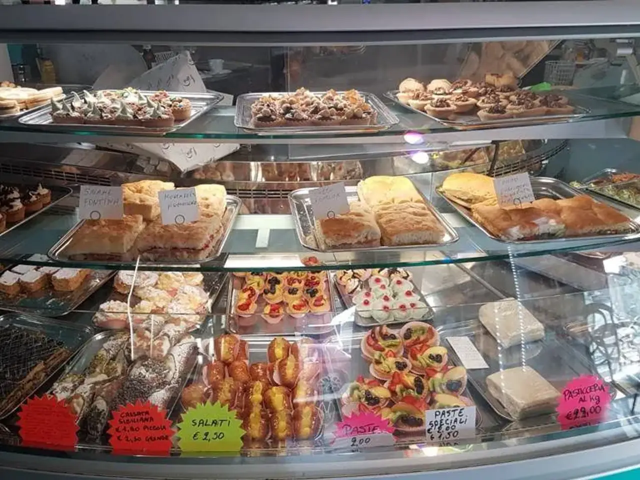 Pasticceria in , Cecina, {3} - Foto 1