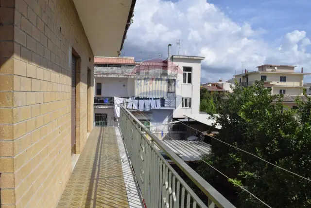 4-room flat in Via San Giacomo 17, Pomigliano d'Arco - Photo 1