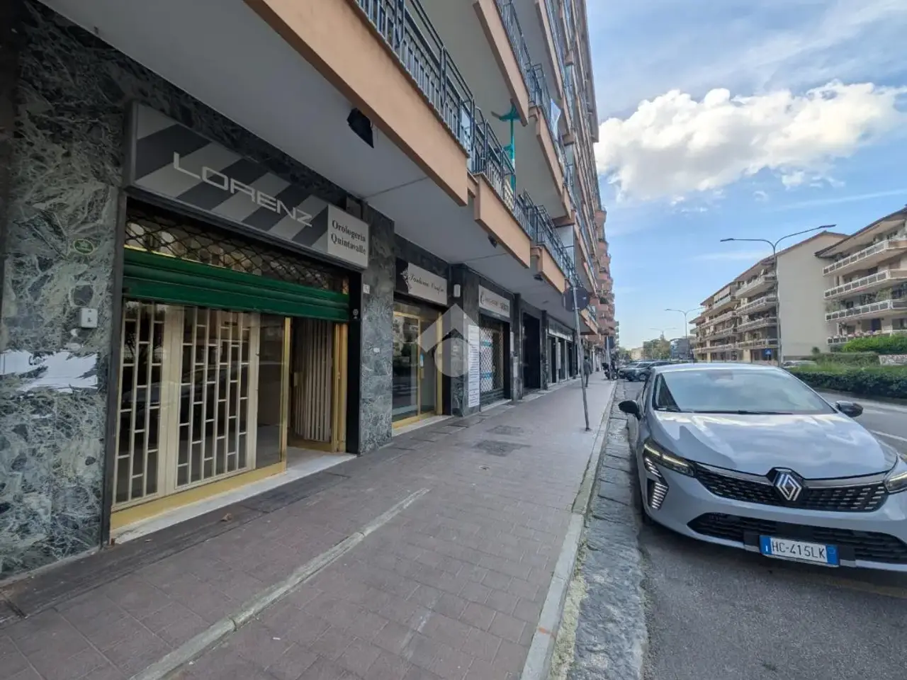 Negozio in Via Giuseppe Maria Bosco 242, Caserta, {3} - Foto 1