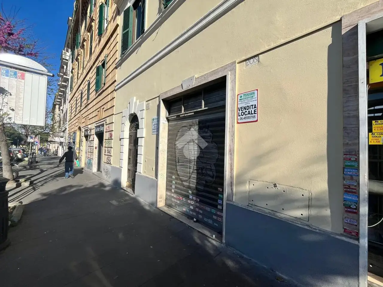 Negozio in Via Tiburtina 208, Roma, {3} - Foto 1