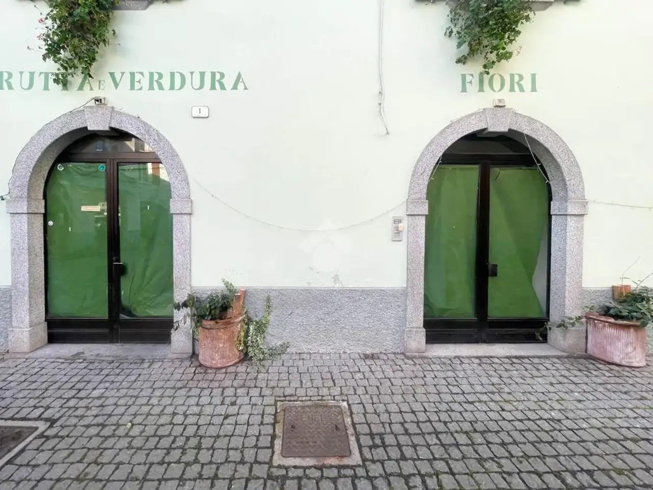 Negozio in Via Medaglie d'Oro 1, Idro, {3} - Foto 2