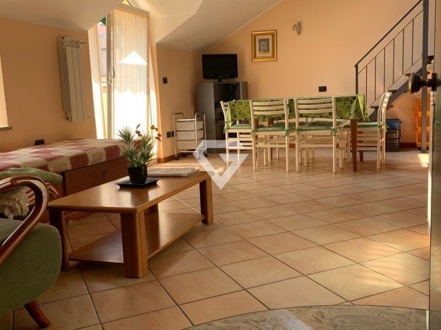 4-room flat in {3}, Piazza Massena - Photo 1