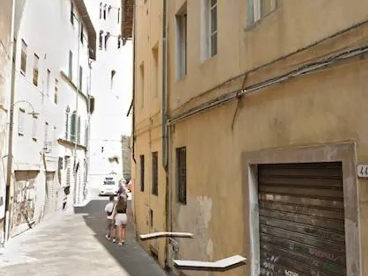 Magazzino in Via Cesare Battisti, Lucca, {3} - Foto 1