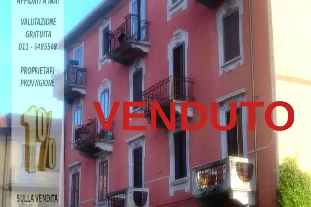 3-room flat in Via Pastrengo 11, Moncalieri - Photo 1