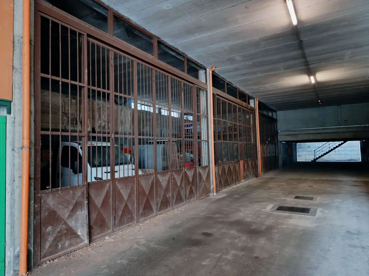 Magazzino in Via Grange De Barme, Chatillon, {3} - Foto 1