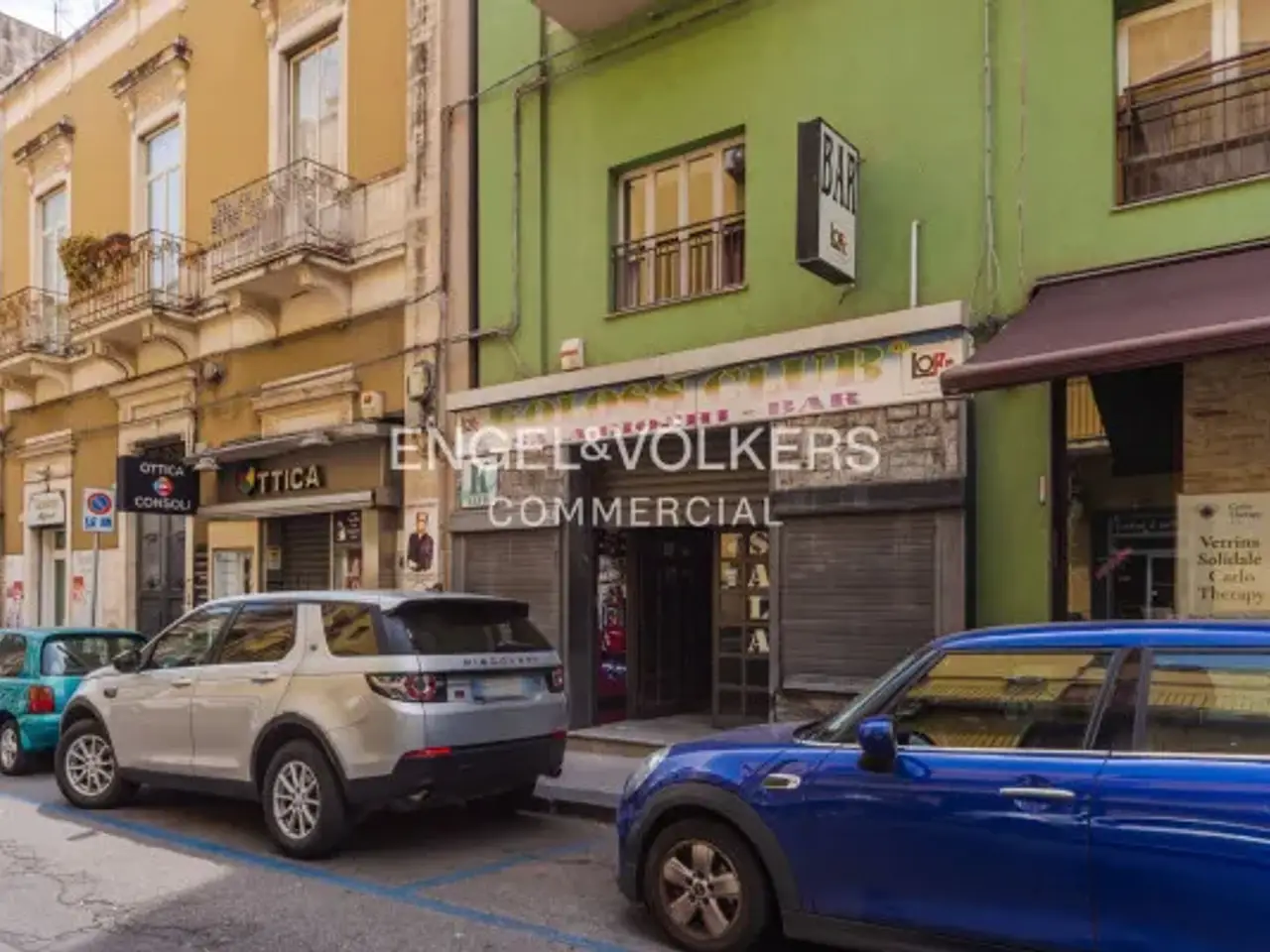Negozio in Via Vincenzo Giuffrida 83, Catania, {3} - Foto 1