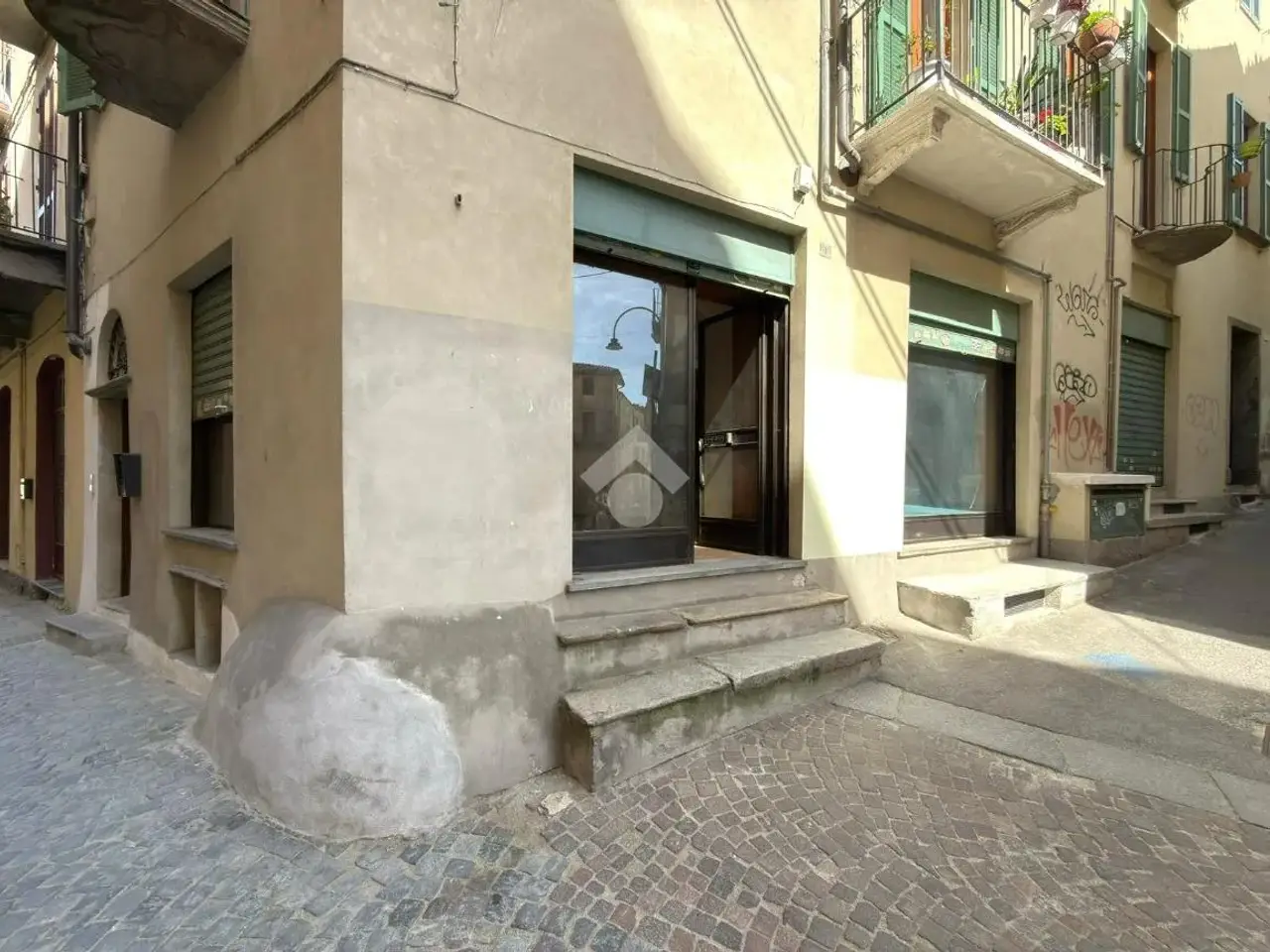 Negozio in Via Marsala 1, Ivrea, {3} - Foto 2