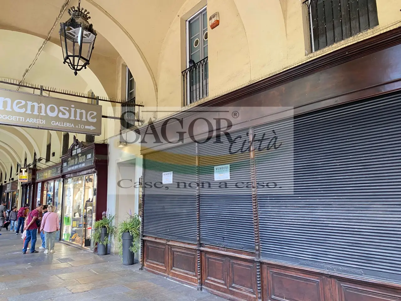 Negozio in Piazza Cavour 1, Pinerolo, {3} - Foto 1