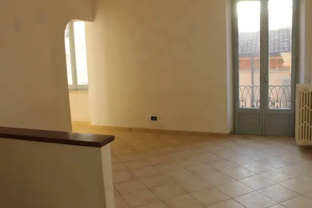 Penthouse in Via Vittorio Emanuele II 37, Chieri - Foto 1