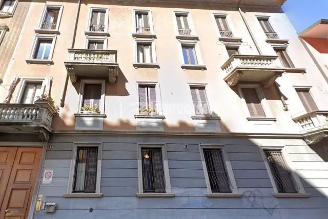 insertion image