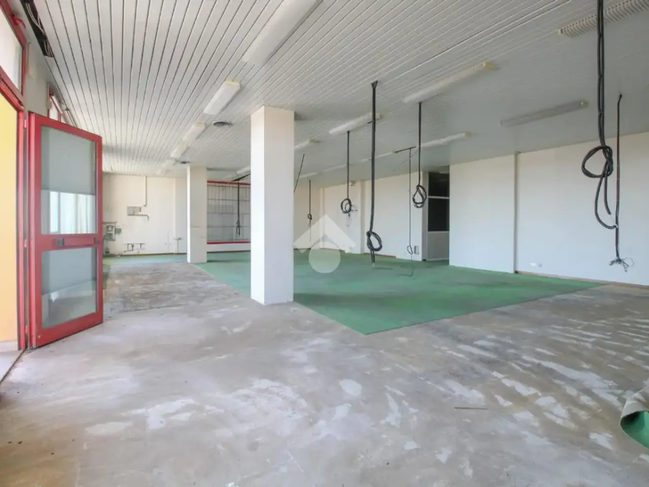 Ufficio in Circonvallazione Nord Est, Sassuolo, {3} - Foto 1