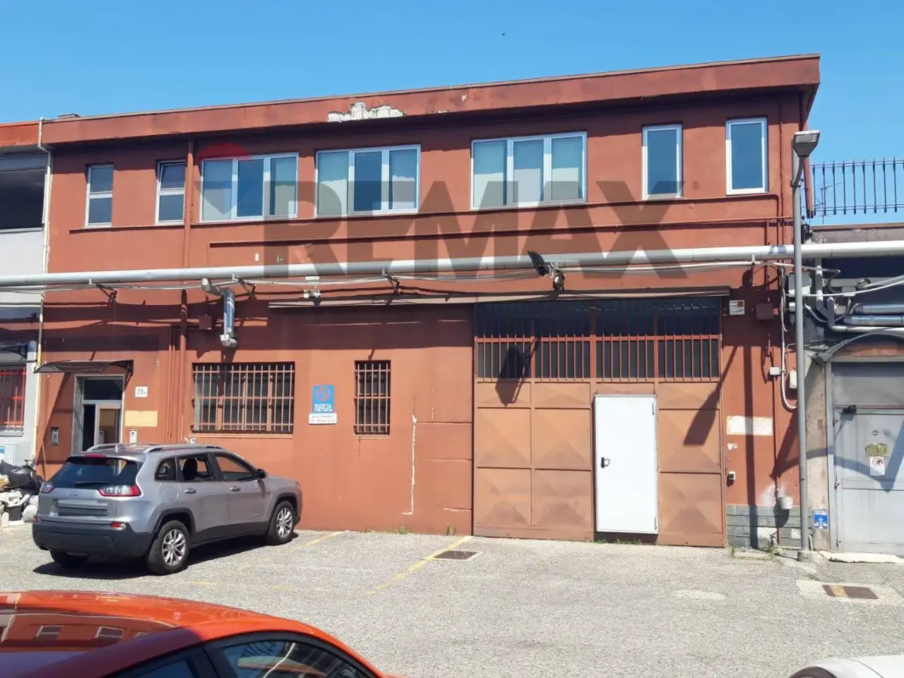 Capannone in Viale Rimembranze 54, Sesto San Giovanni, {3} - Foto 2