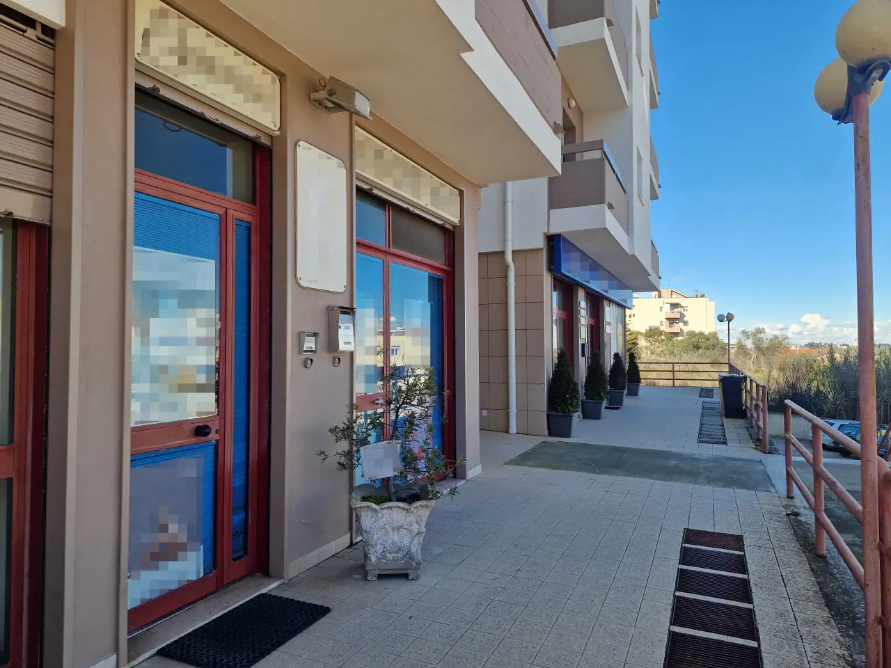 Locale commerciale in Via Carlo Collodi 9, Matera, {3} - Foto 1