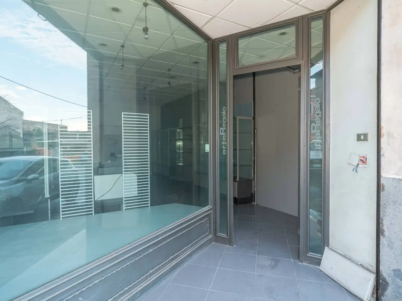 Negozio in Via dei Vespri 41, Giarre, {3} - Foto 2