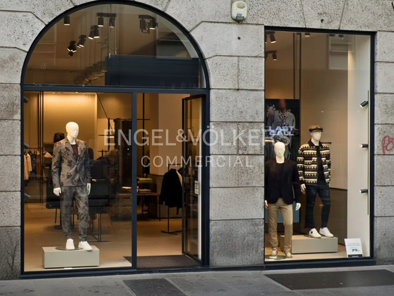 Negozio in Via Torino 55, Milano, {3} - Foto 2