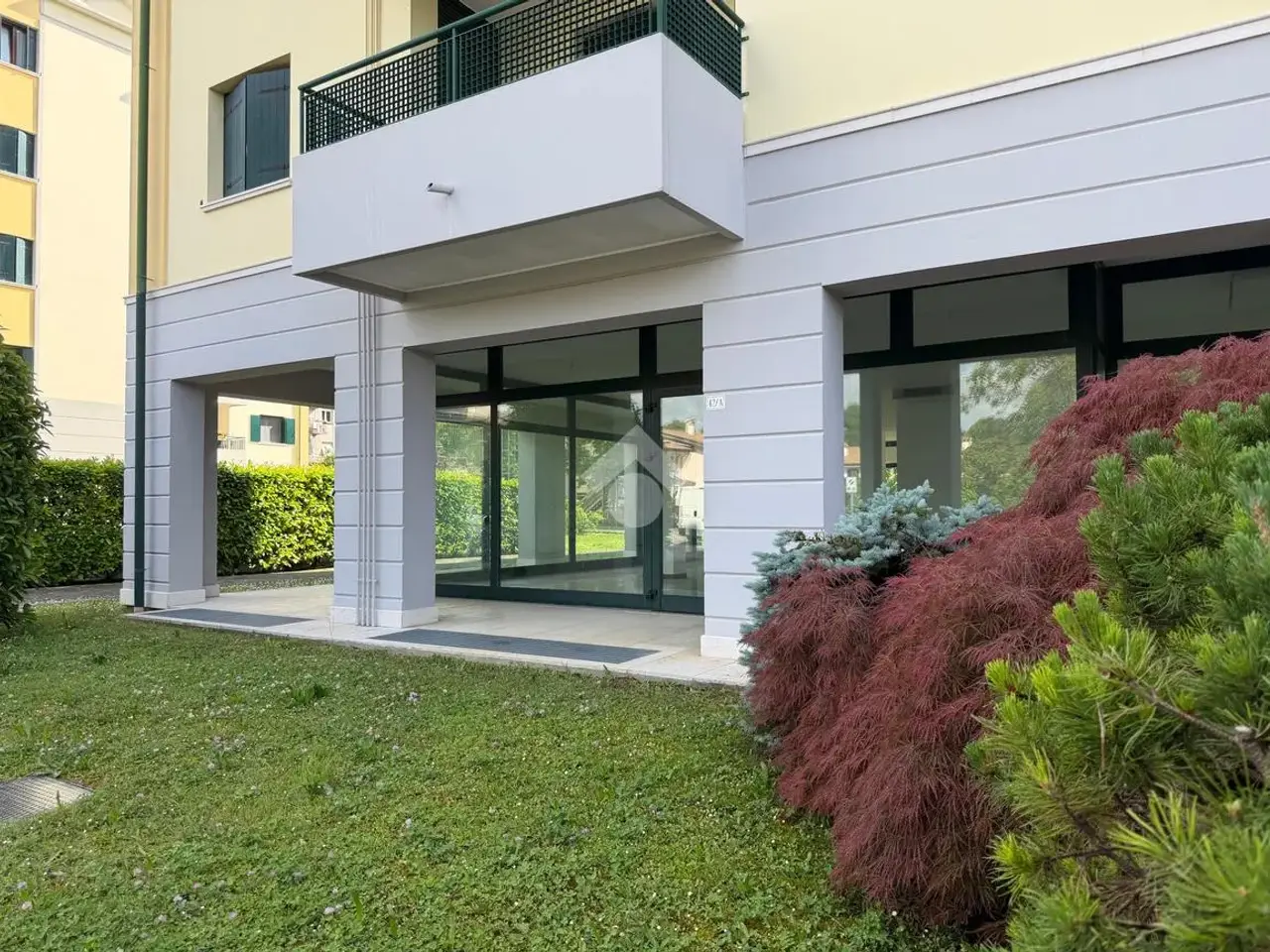 Negozio in Via Vallada 42, Porcia, {3} - Foto 1