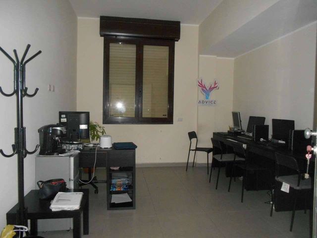 Gemeinschaftsbüro in Via Guglielmo Marconi, Casoria - Foto 1