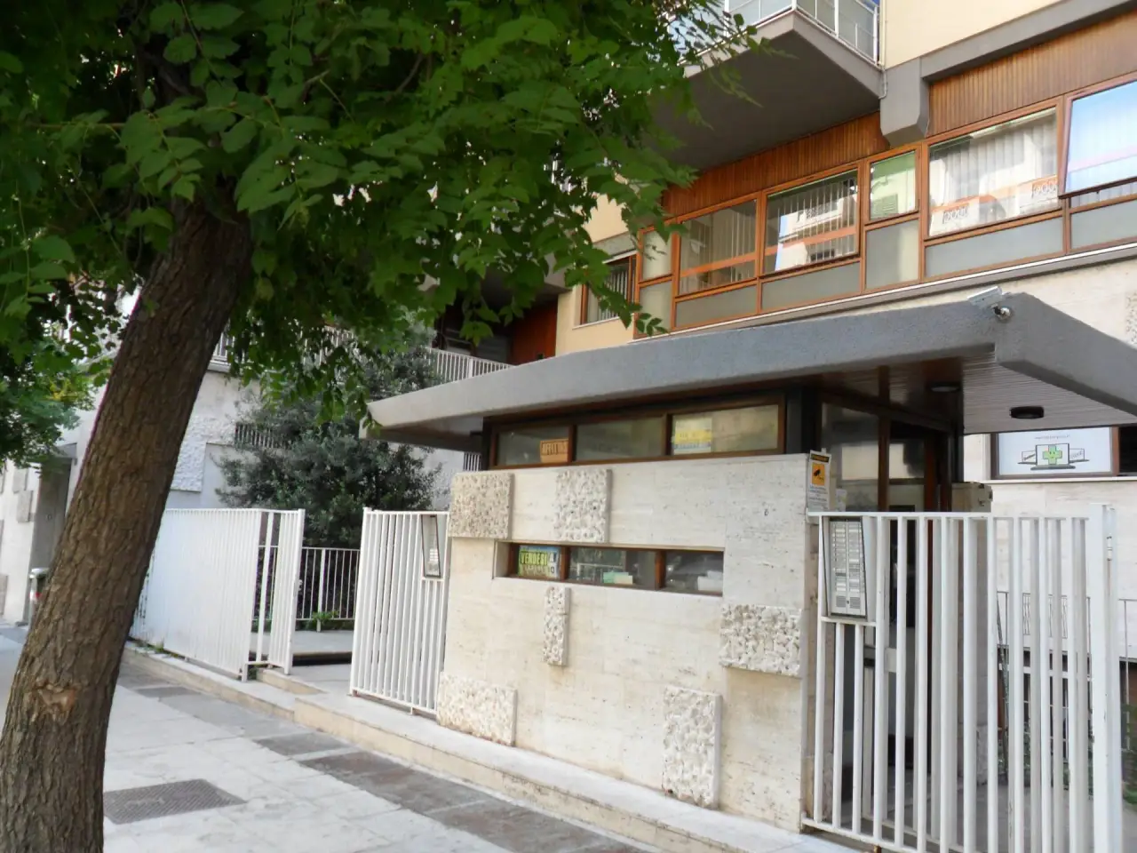 Ufficio in Via Enrico Albanese 112, Palermo, {3} - Foto 1