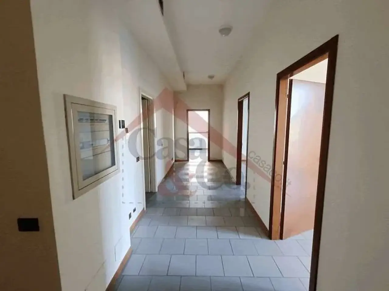 Ufficio in , Modena, {3} - Foto 1