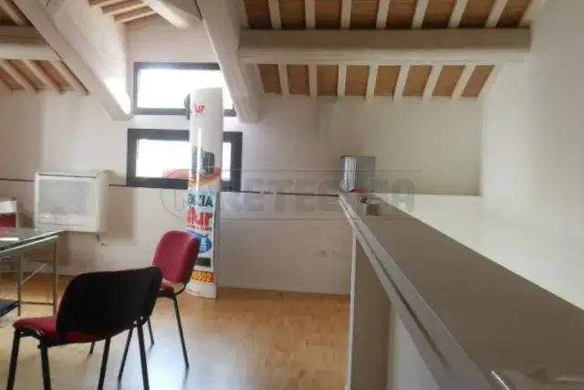 Büro, Bassano del Grappa - Foto 1