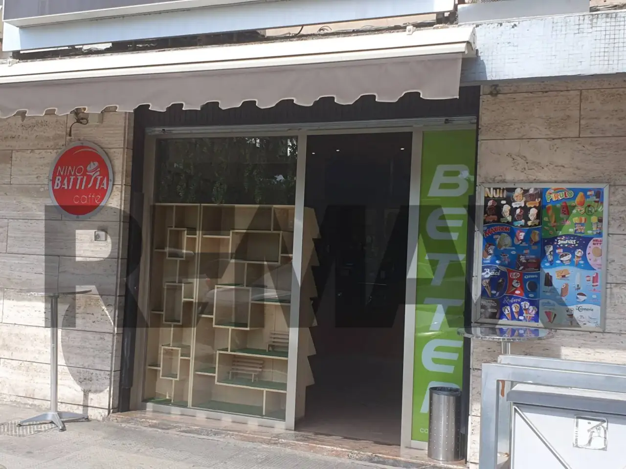 Bar in , Bari, {3} - Foto 1