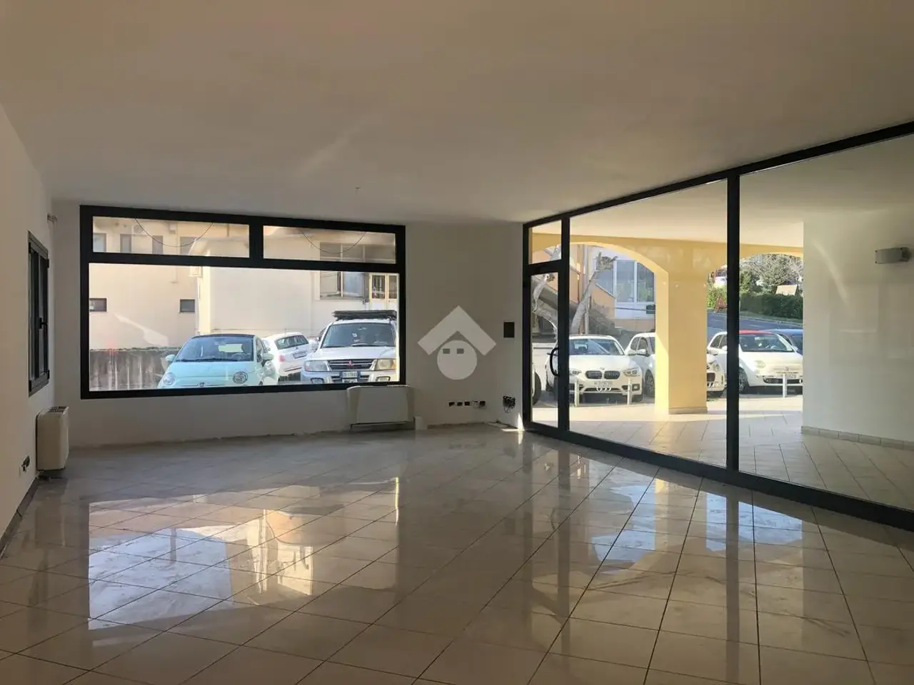 Negozio in Via Cà dei Lunghi 16, San Marino, {3} - Foto 2