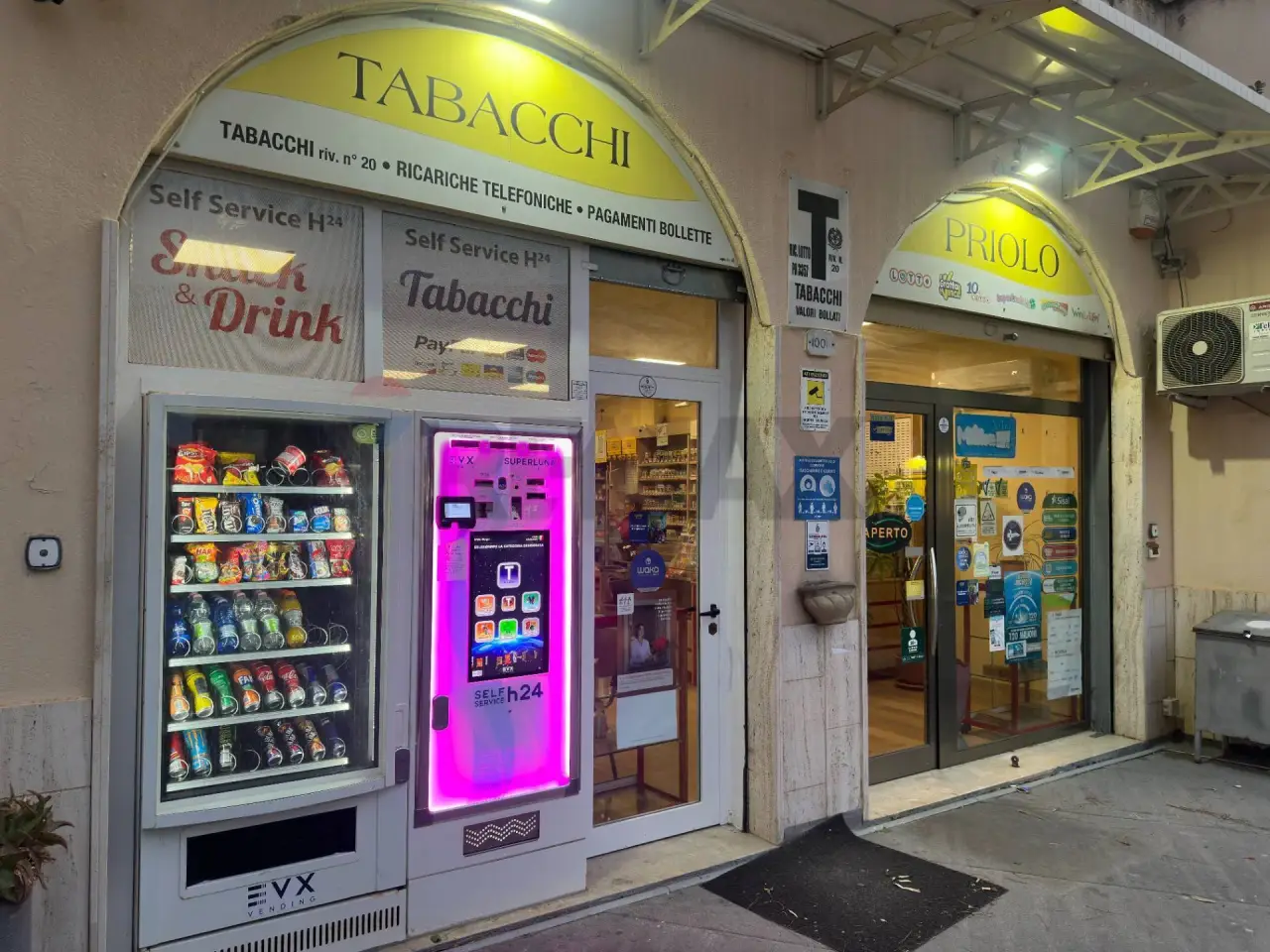 Esercizio commerciale in Via Falcone Borsellino 100, Termini Imerese, {3} - Foto 1
