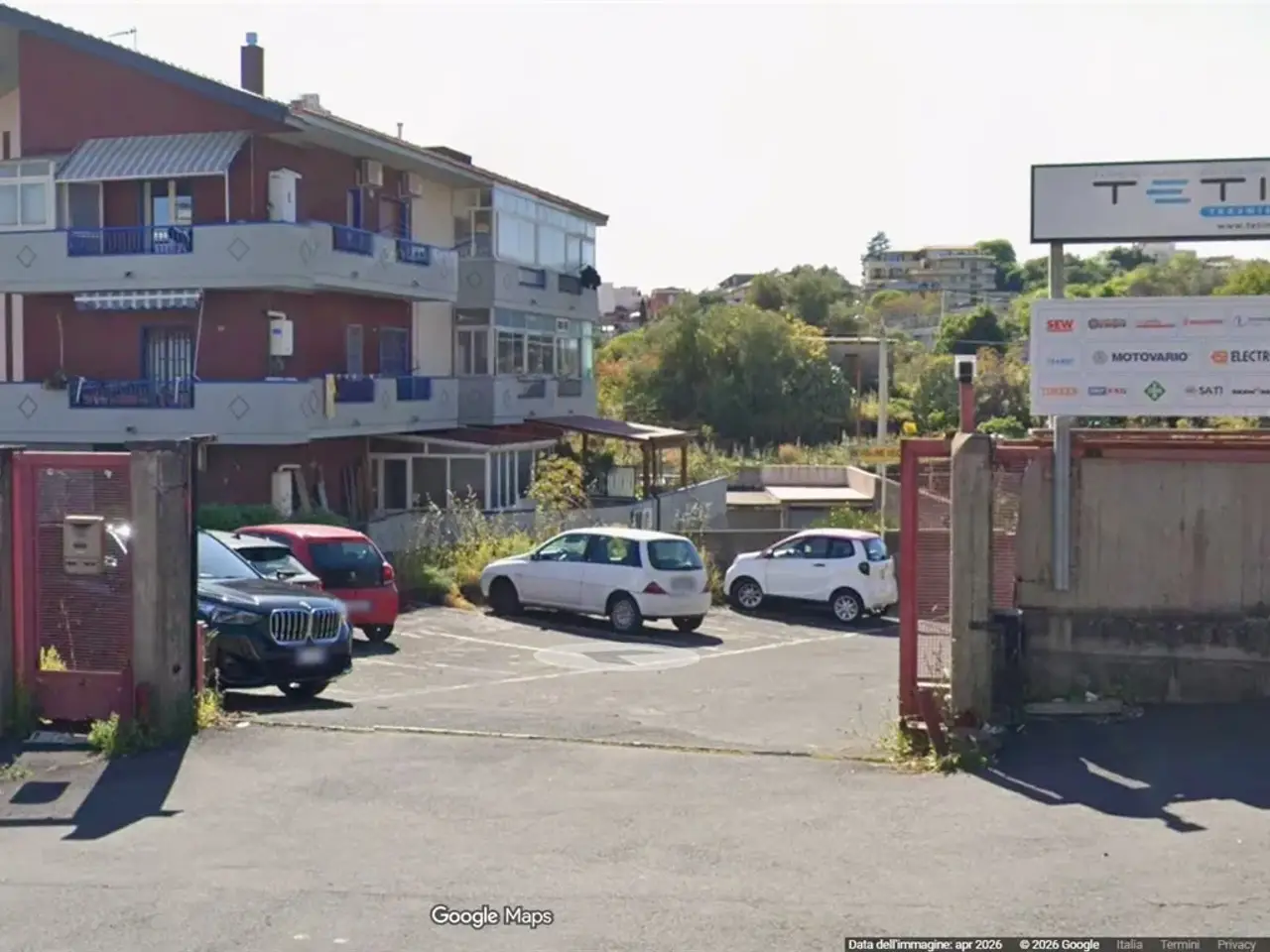 Magazzino in Via Gransci 25, Gravina Di Catania, {3} - Foto 1