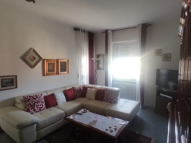 4-room flat in Via F. Turati 40, Asti - Photo 1