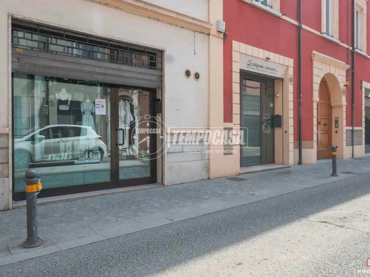 Negozio in Corso Giuseppe Garibaldi, Lugo, {3} - Foto 2