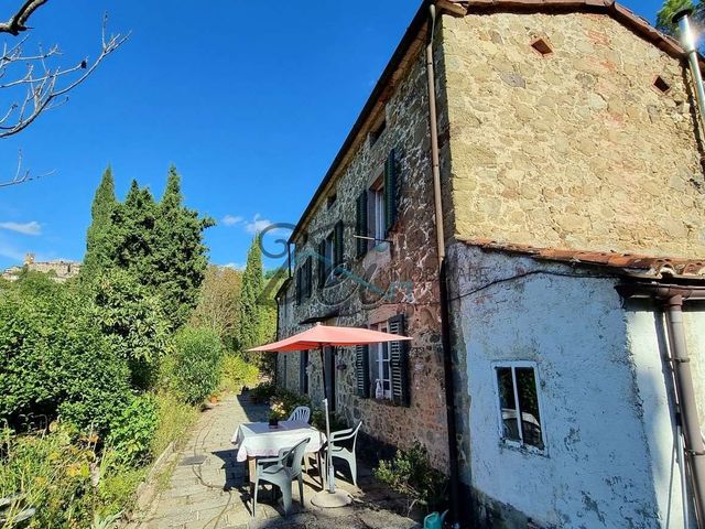 Country house or cottage, Pescia - Photo 1