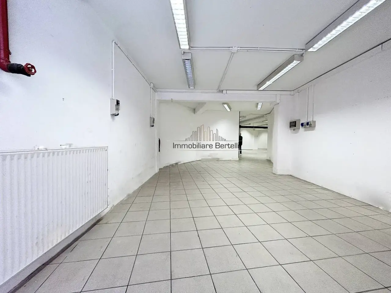 Magazzino in Via Giacomo Watt 14, Milano, Milano, {3} - Foto 2