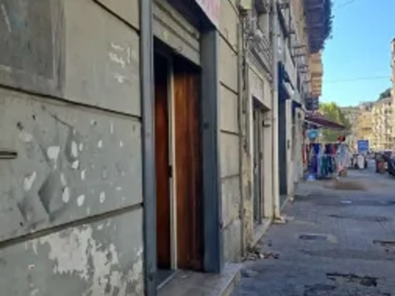 Negozio in Via Mergellina 205, Napoli, {3} - Foto 2