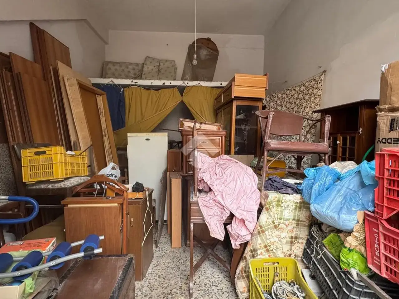 Magazzino in Via Piave 1, Corigliano-Rossano, {3} - Foto 1