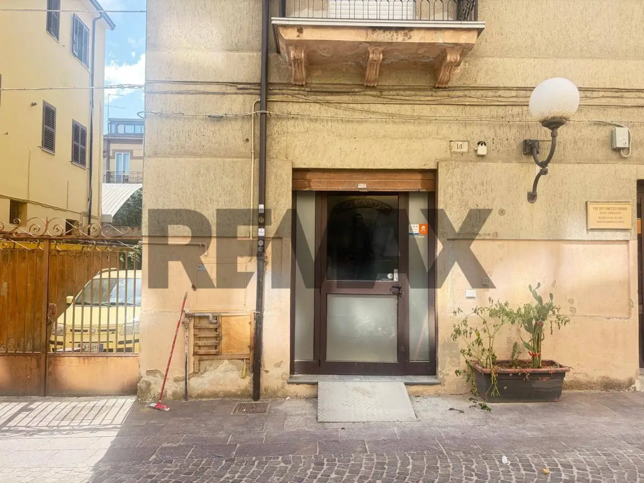 Negozio in Via Cesare Marini 14, Cosenza, {3} - Foto 1