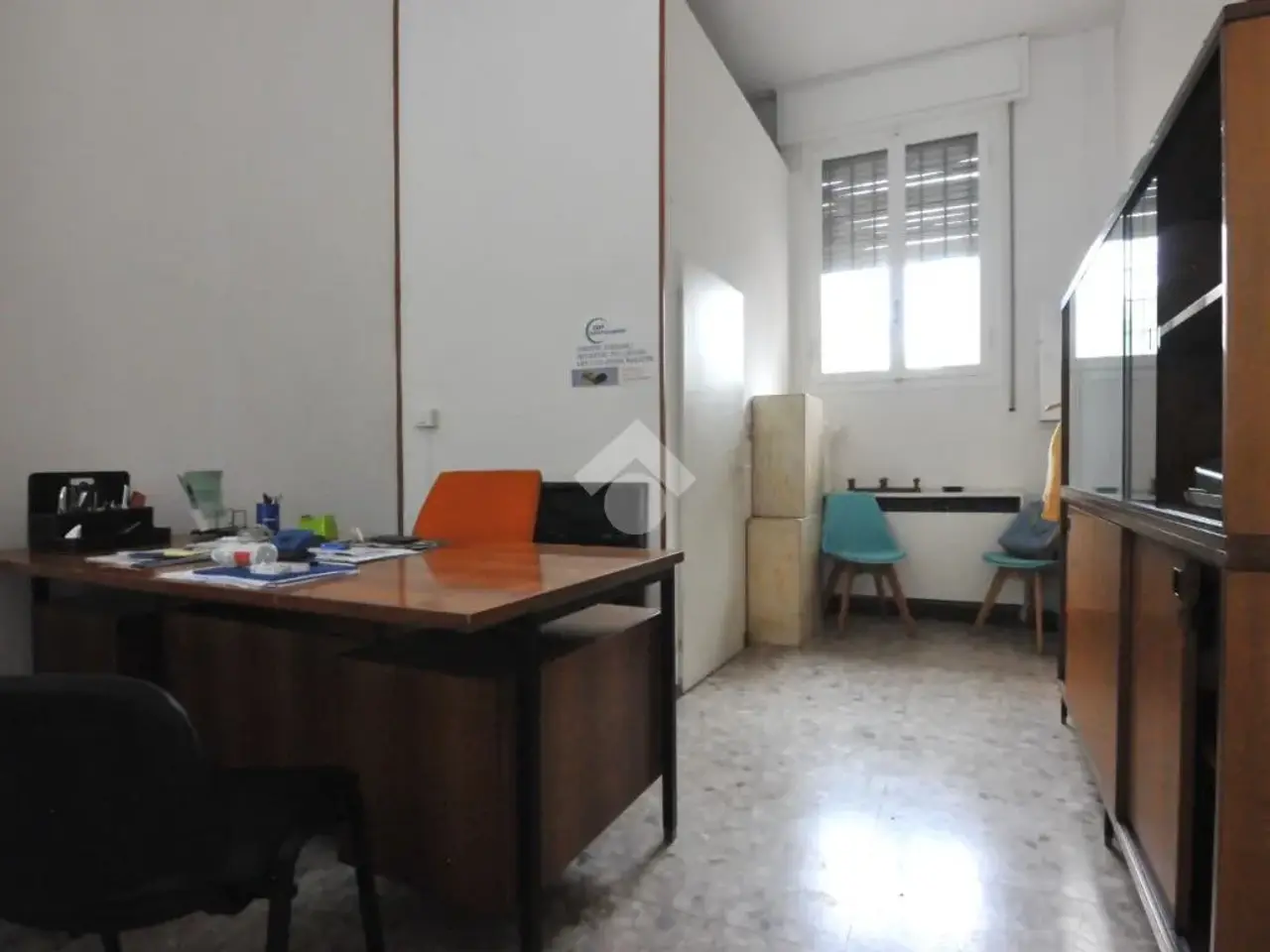 Negozio in Via di Corticella 207, Bologna, {3} - Foto 2
