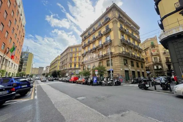 2-room flat in Vico Piazza Nuova 22, Napoli - Photo 1