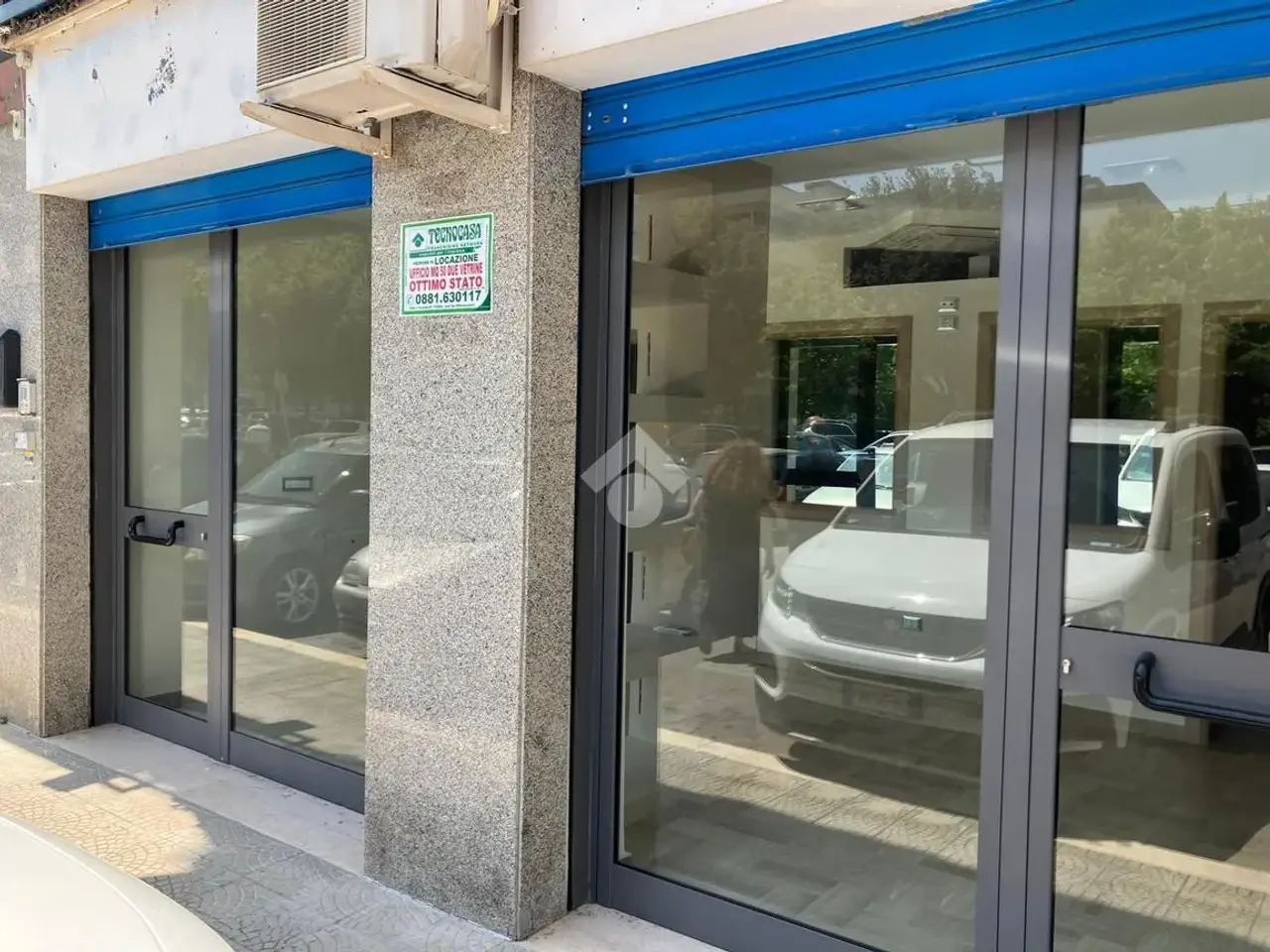Negozio in Via Bendetto Croce 69, Foggia, {3} - Foto 2