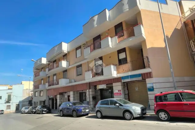 Trilocale in Via Savino di Bari 36, Canosa di Puglia - Foto 1