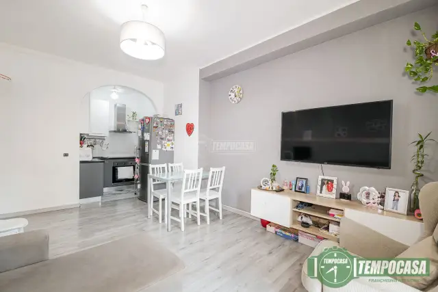 2-room flat in Via Papa Giovanni XXIII 17, San Giuliano Milanese - Photo 1