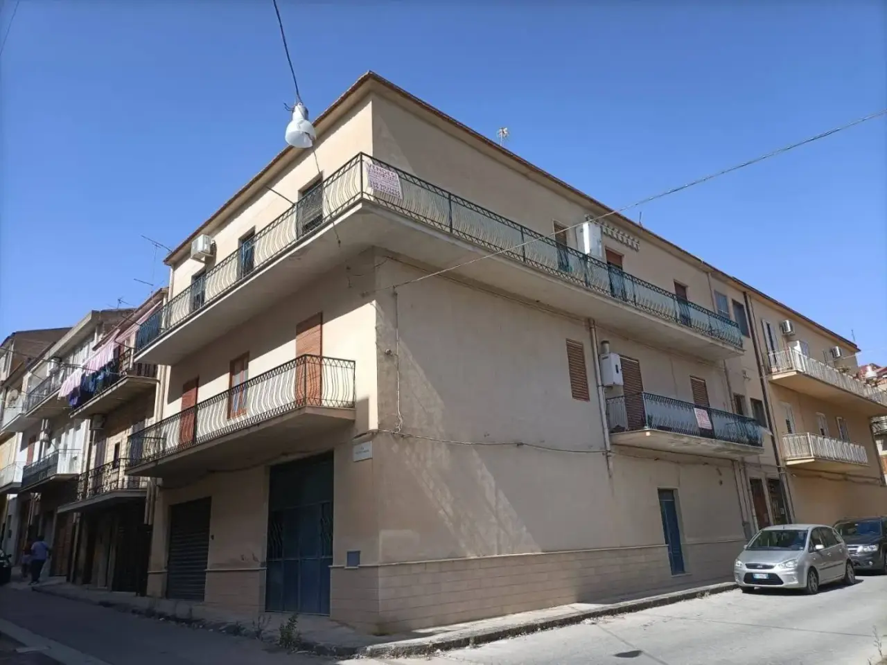 Palazzina commerciale in Via Dottore Vitale, Pietraperzia, {3} - Foto 1