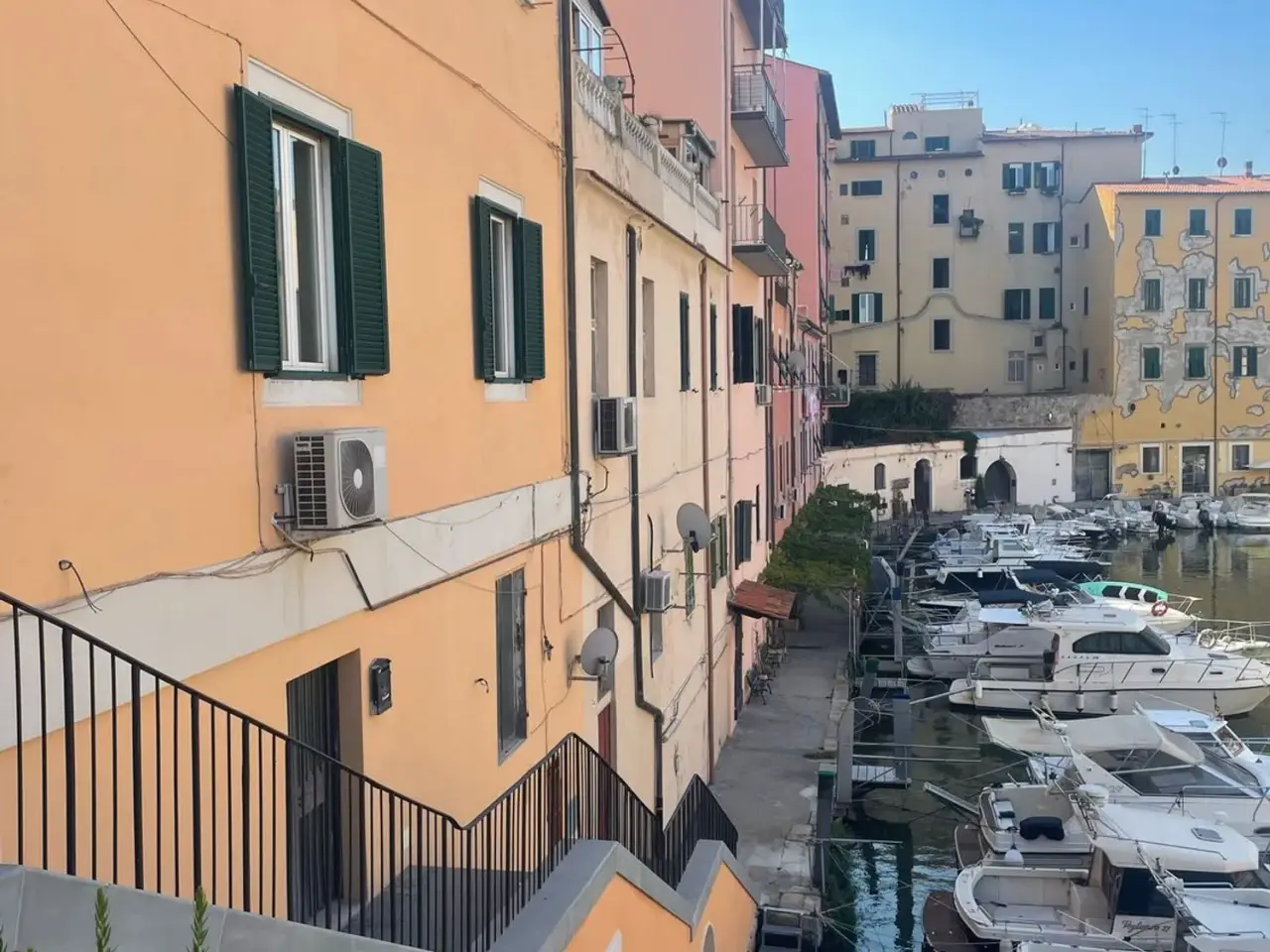 Magazzino in Azza della Repubbli 43, Livorno, {3} - Foto 2