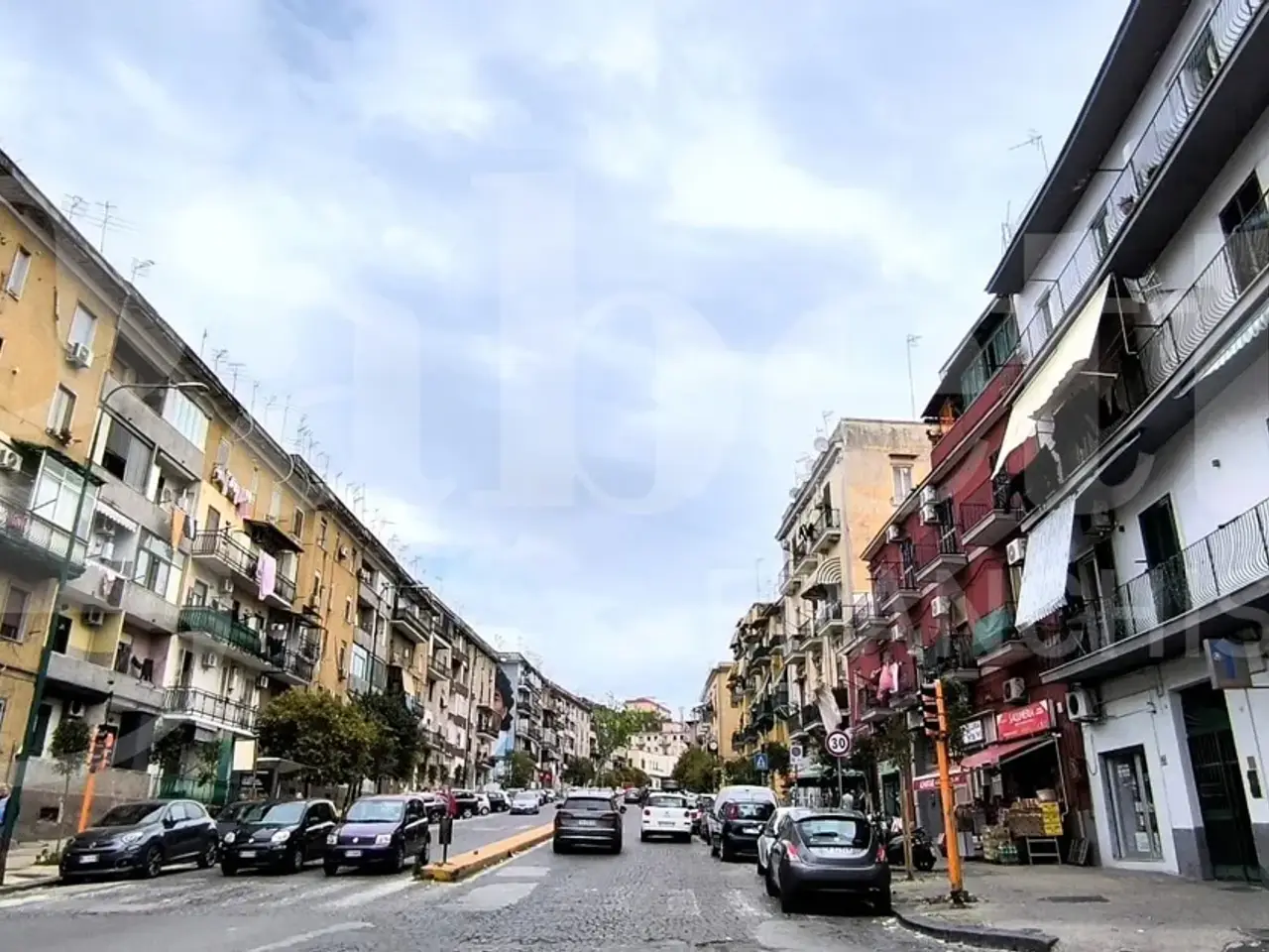 Negozio in Calata Capodichino, Napoli, {3} - Foto 2