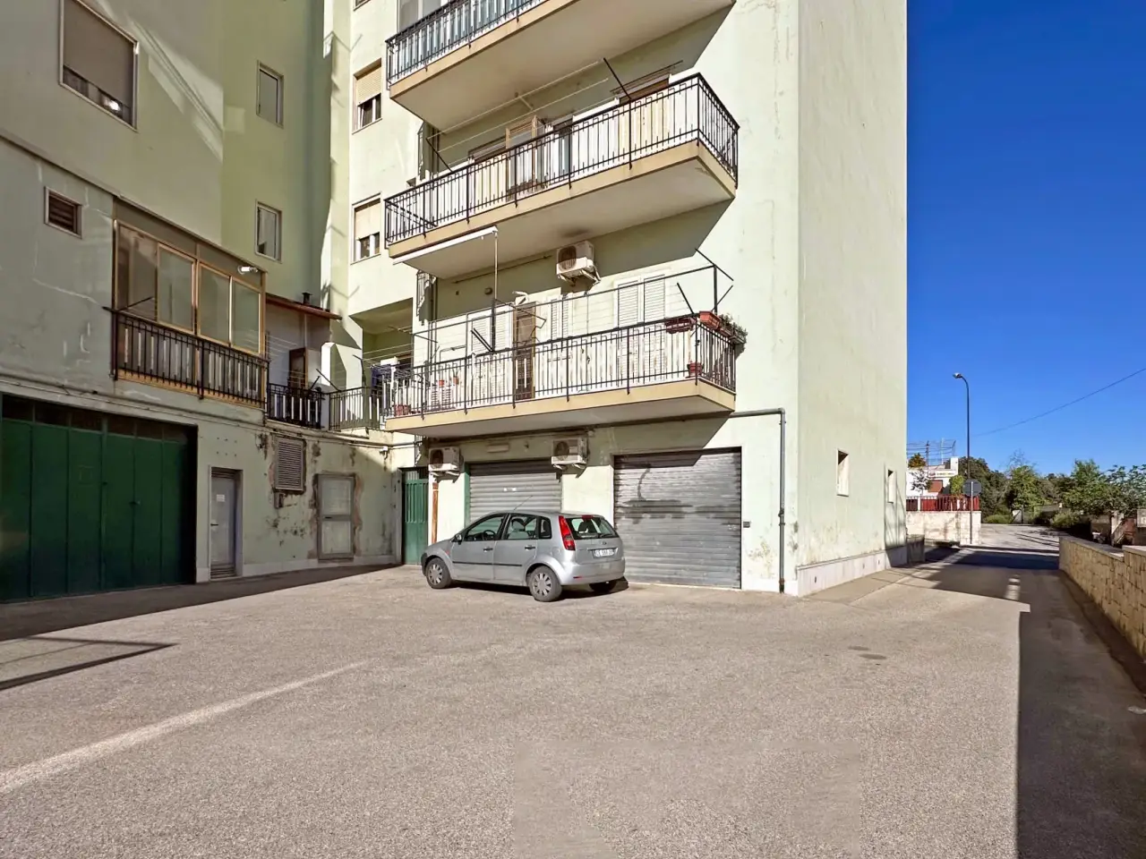 Locale commerciale in Via San Cataldo, Putignano, Putignano, {3} - Foto 1