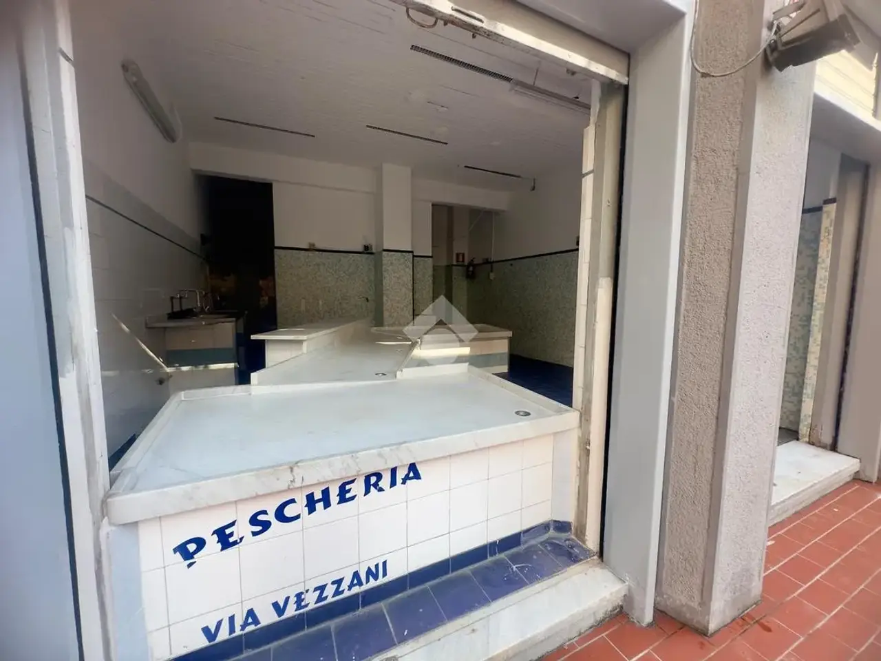 Negozio in Via Vezzani, Genova, {3} - Foto 2