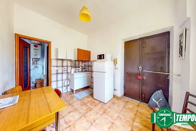 2-room flat in Via Paolo Giacometti 35, Novi Ligure - Photo 1